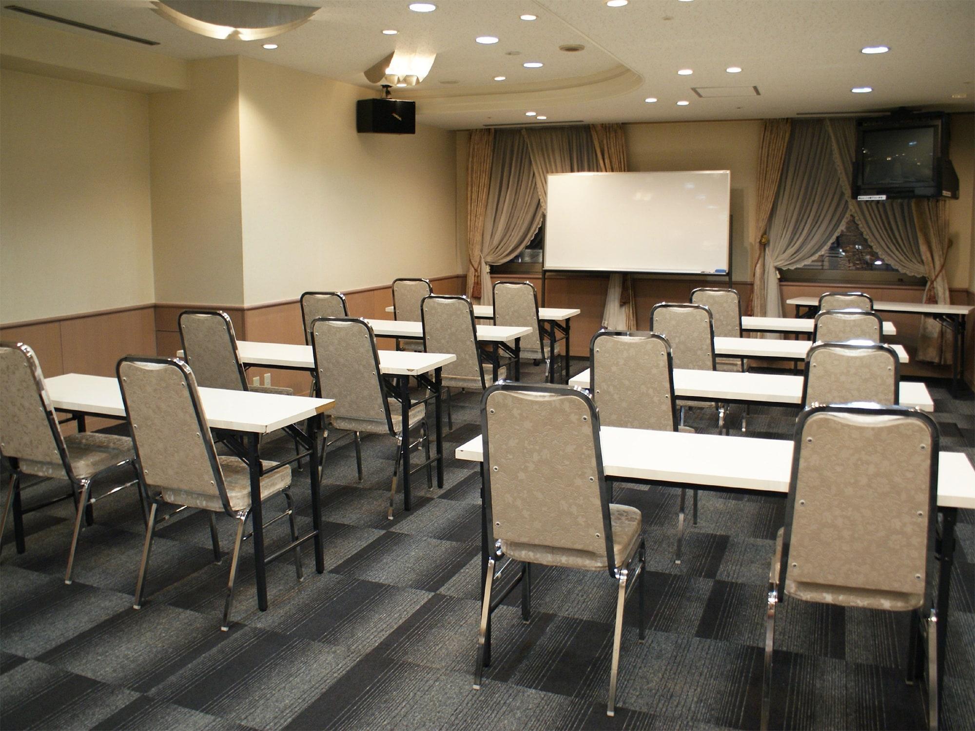 Hotel Livemax Sapporo Nakajima Park Grande Esterno foto